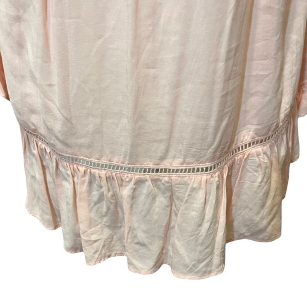 Fever Blush Tunic with Lace Accents - Picture 5 of 10